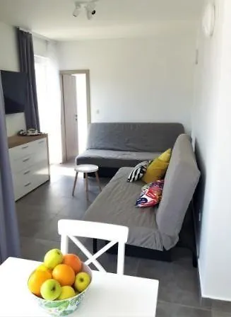 Apartmani Dalmacjia Grebastica Exterior photo
