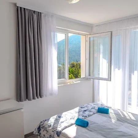 Apartmani Dalmacjia Grebastica Exterior photo