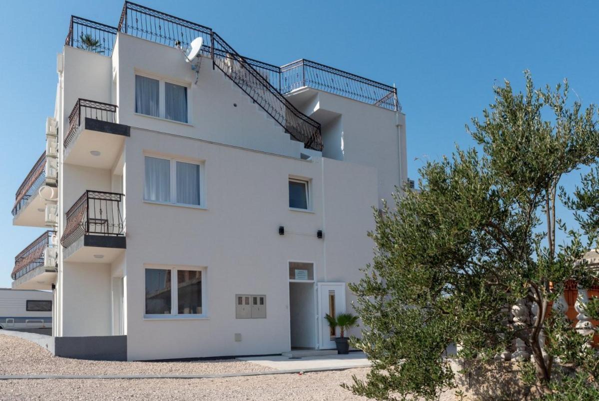 Apartament Dalmacjia *